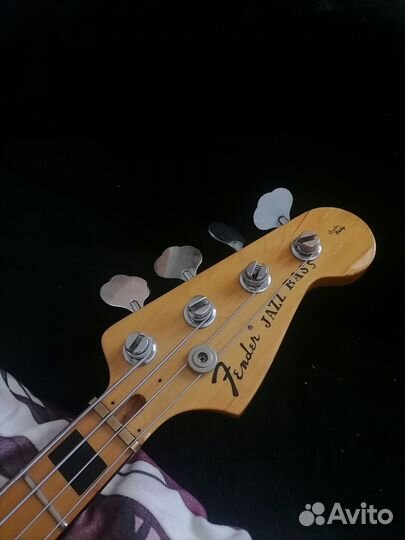 Бас гитара Morris Jazz Bass