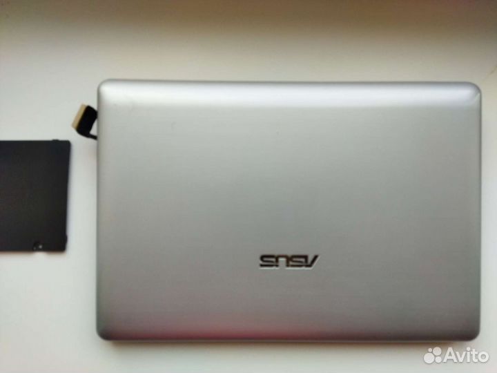 Asus EEE PC 1215N на запчасти