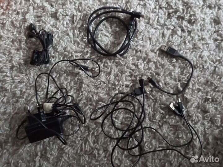 Наушники, провода, зарядки