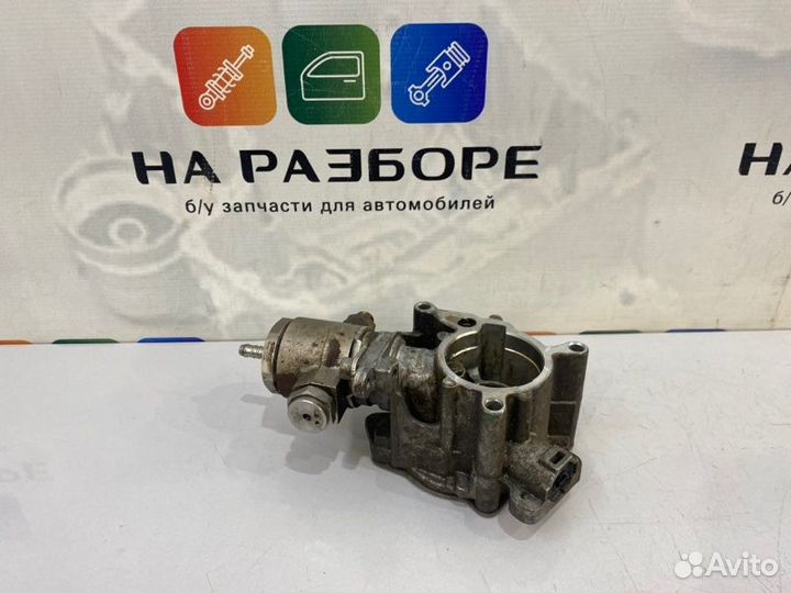 Вакуумный насос Audi Q3 8UB cczc 2012