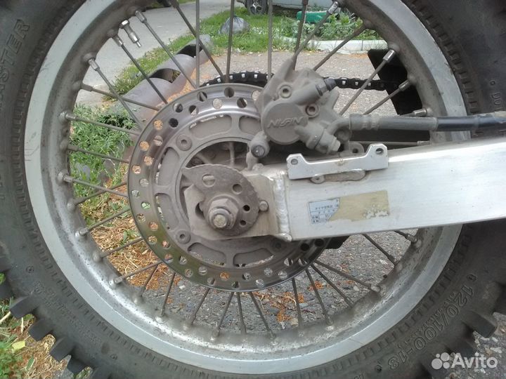 Suzuki Djebel 250