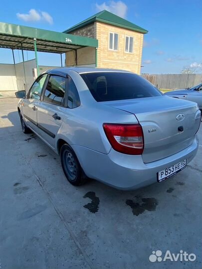 Капот LADA granta 1