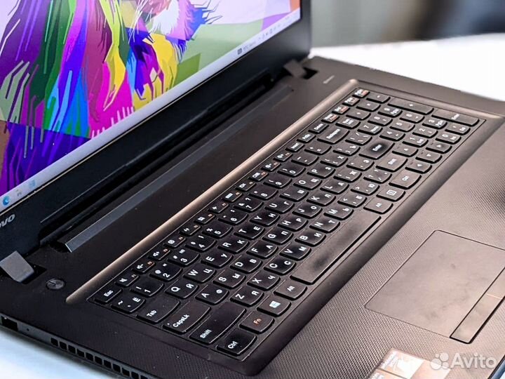 Ноутбук 17.3 дюйма 16RAM 256GB SSD - Гарантия