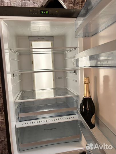 Продам холодильник рабочий