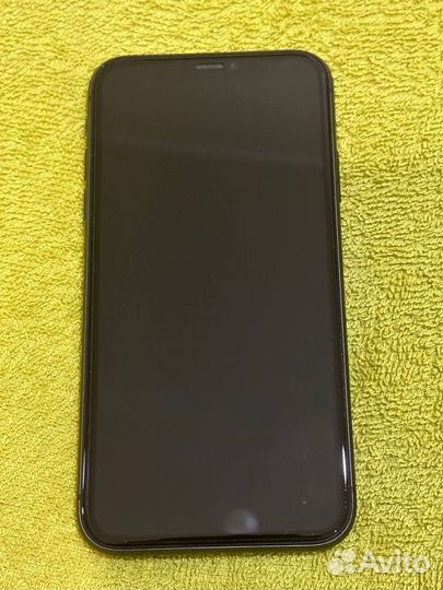 Телефон iPhone 11 на 64gb