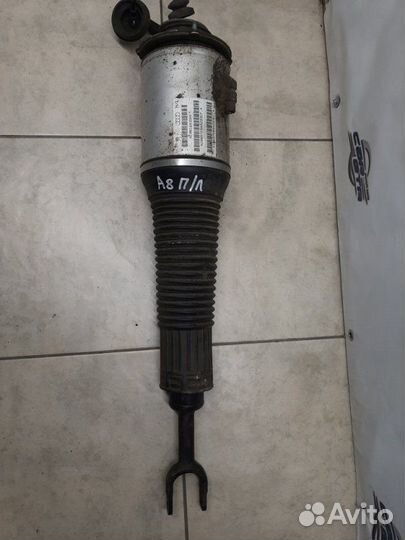 Пневмоамортизатор подвески передний левый Audi A8