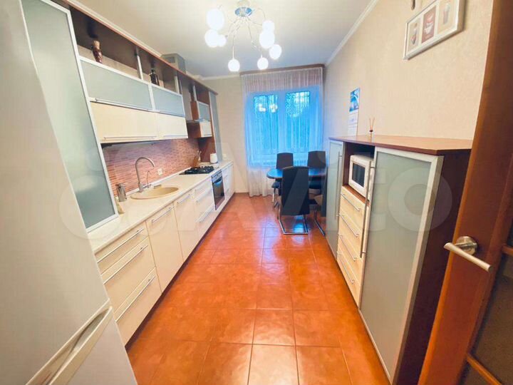 2-к. квартира, 65 м², 4/7 эт.