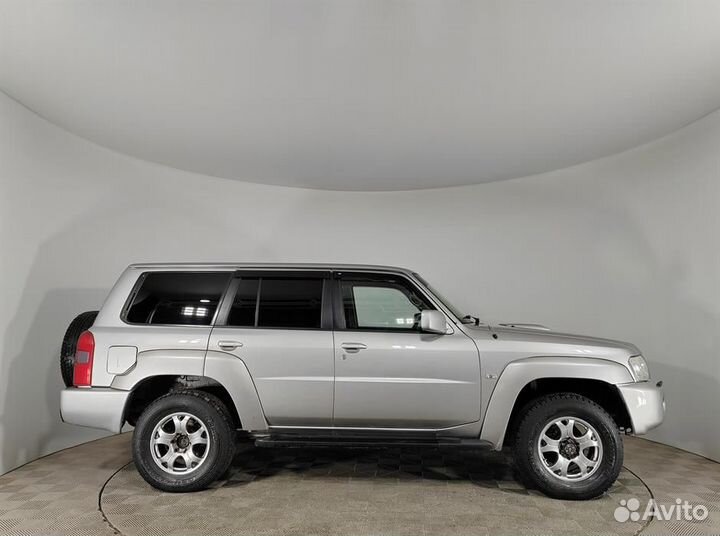 Nissan Patrol 3.0 AT, 2005, 272 176 км