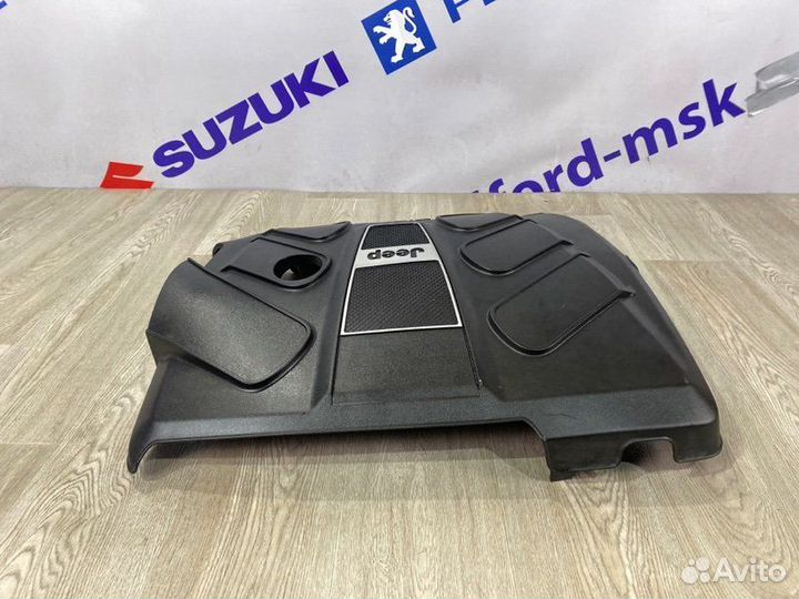 Крышка двигателя Jeep Grand Cherokee WK2 EXF 2015
