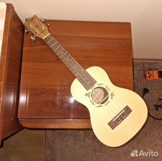 Укулеле концерт flight DUC 325 SP/ZEB