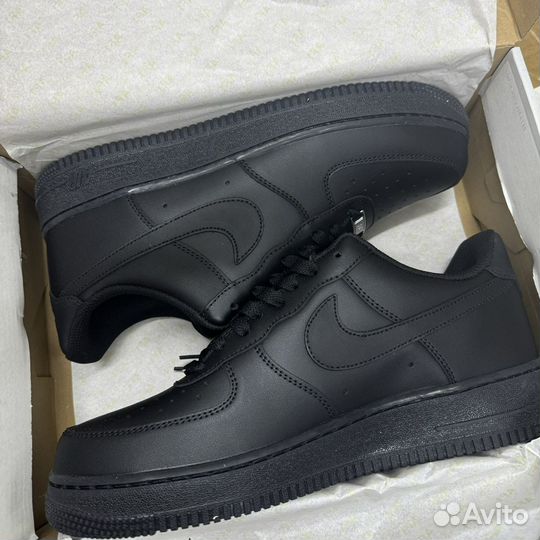 Nike Air Force 1 black