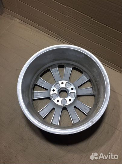 Диск колесный алюминиевый Volkswagen Touareg 2