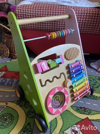 Ходунки детские и развивающий центр