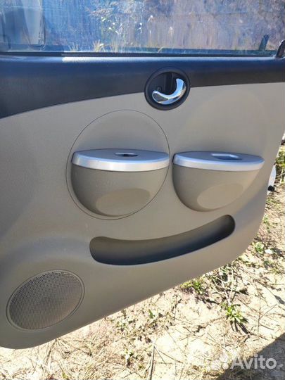 Комплект дверных обшивок Lifan Smily LF479Q3 2011