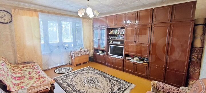 3-к. квартира, 57,2 м², 1/3 эт.