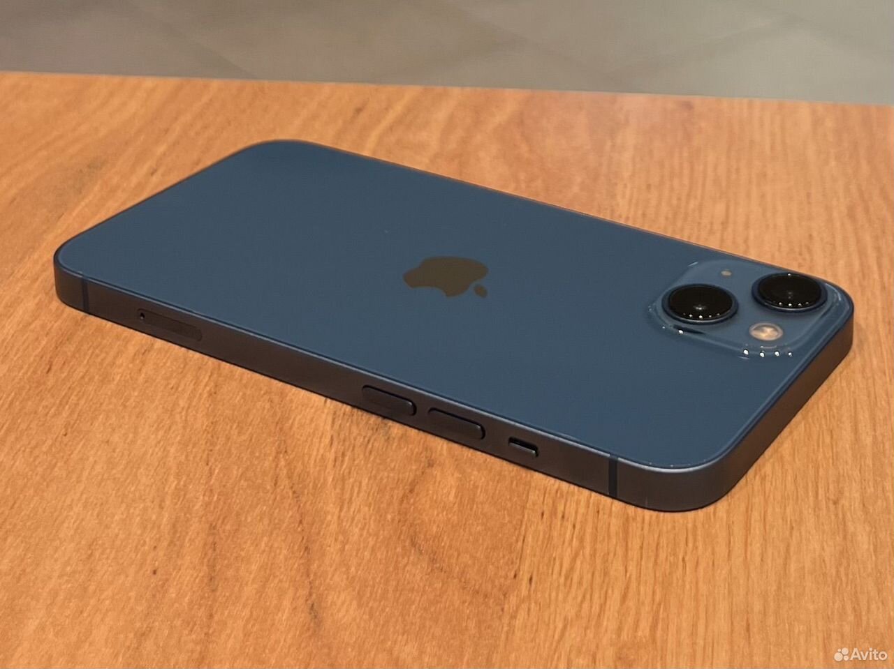 iPhone 13, 128 ГБ, SIM + eSIM