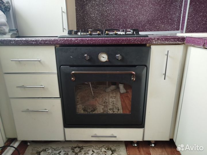 Кухонный гарнитур угловой бу