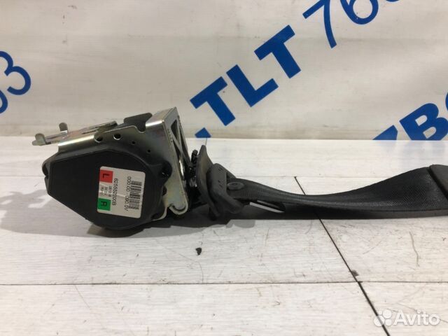 Ремень безопасности задний центр renault logan 2 1