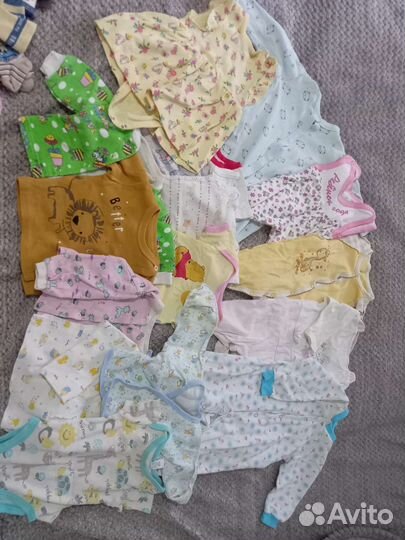Вещи на девочку от 0 до 4 месяцев