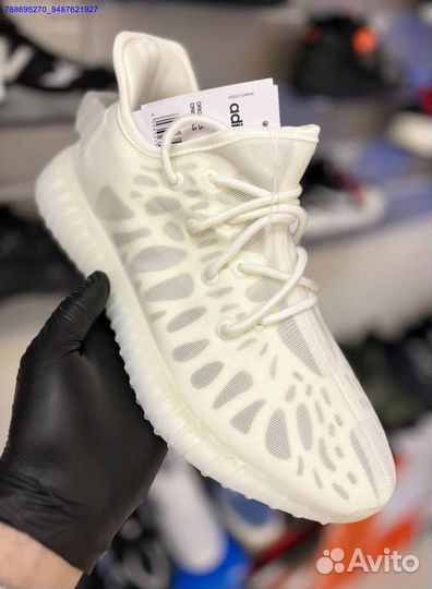 Кроссовки Adidas Yeezy white (Арт.25368)