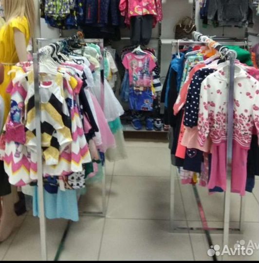 Вешало для одежды островное