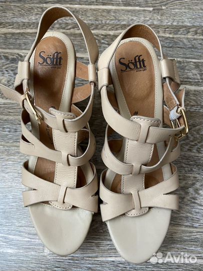 Босоножки летние