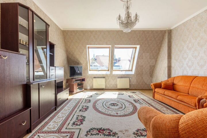 2-к. квартира, 65 м², 4/5 эт.