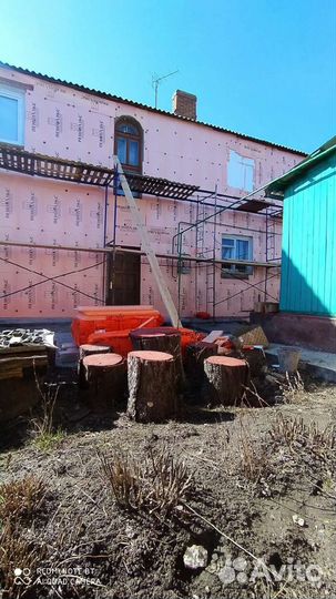 Бригада строителей