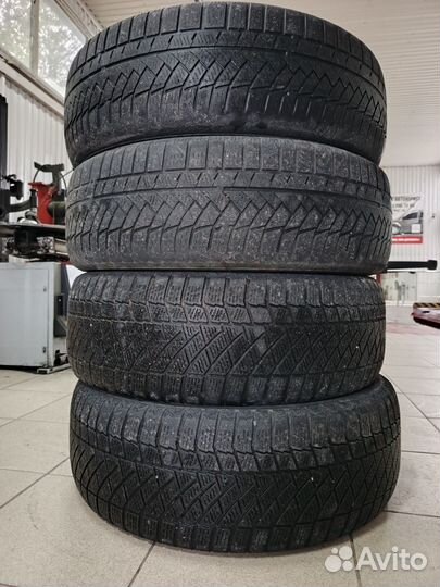 Continental ContiWinterContact TS 850 P 215/65 R17 99T