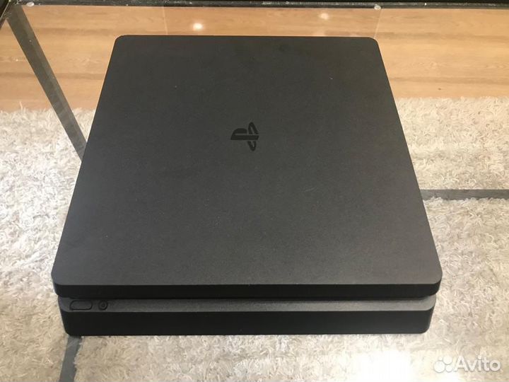 Sony PS4 slim 1tb
