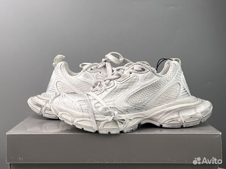 Кроссовки Balenciaga 3XL Worn Out White