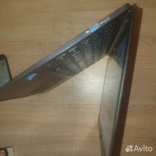 Prestigio smartbook 133s