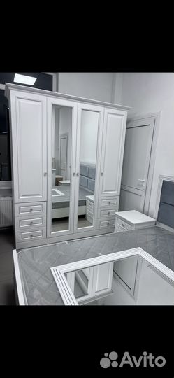 Спальный гарнитур Аделина