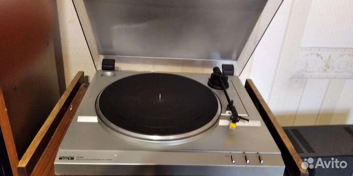 Проигрыватель виниловых дисков Saba TD-9451