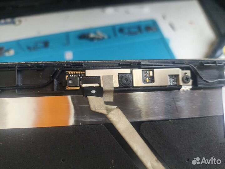 Верхняя крышка dell P28F003