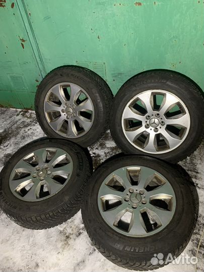 R17 Michelin X-Ice North 4 SUV 235/60, PCD 5x112 DIA 38