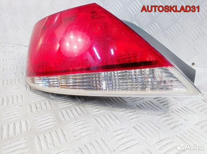 Фонарь задний левый Opel Astra H 13191987 Cabrio