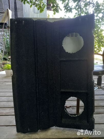 Задняя полка ваз 2104