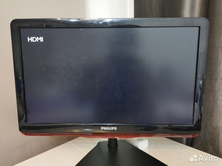 Монитор Philips 22 дюйма