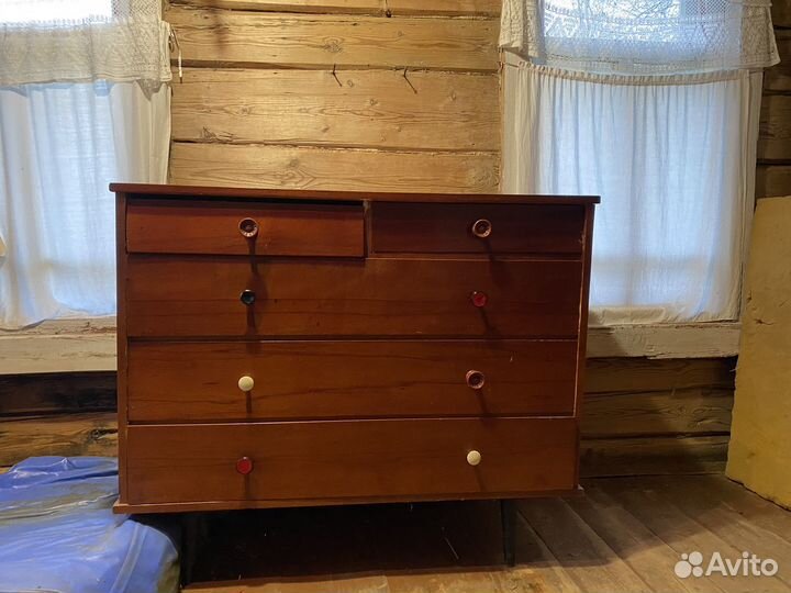 Старинная мебель