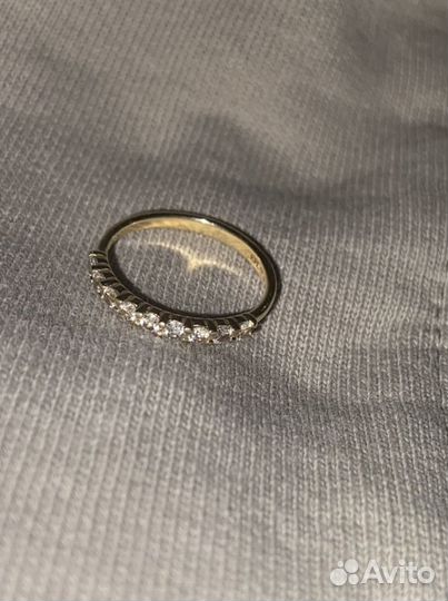 Кольцо с бриллиантами эпл