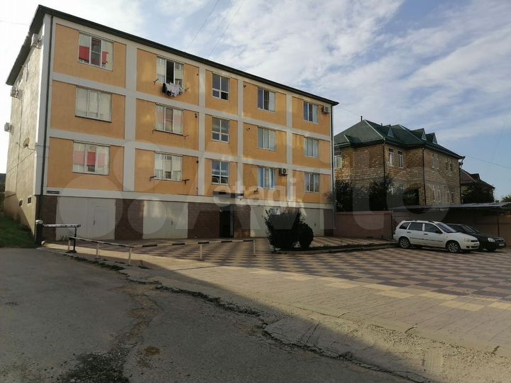 2-к. квартира, 60,6 м², 1/3 эт.