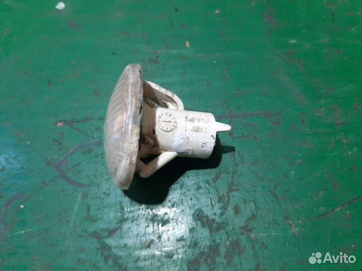 Повторитель поворота Skoda Octavia (A4) седан AEE