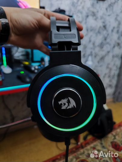 Игровые наушники redragon Lamia 2