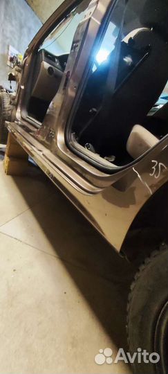 Пороги Volkswagen Jetta 6