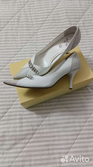Туфли женские 37 размер