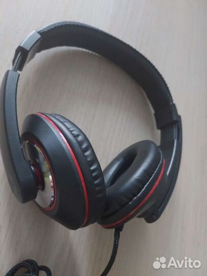 Наушники игровые новые