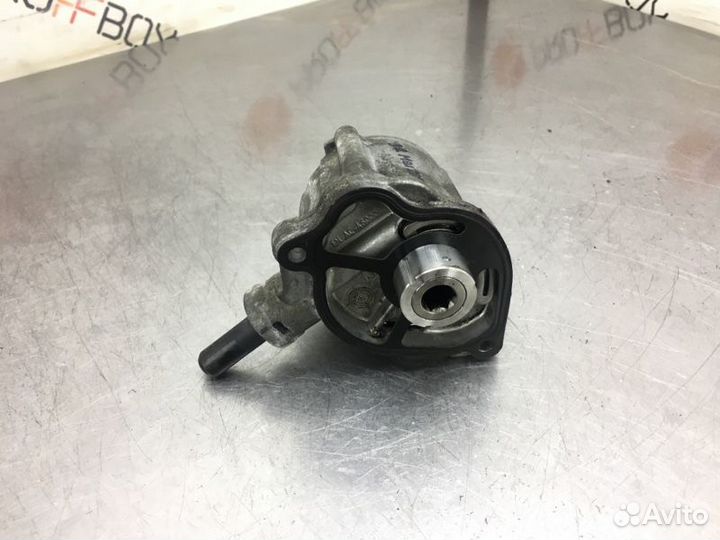 Насос вакуумный Mercedes C-Class W205 OM651 2.2