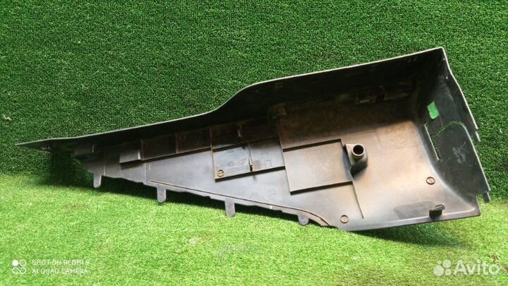 Обшивка багажника задняя левая Renault Duster