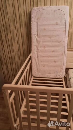 Детская кроватка Babytone + матрас пост.белье